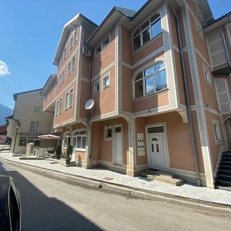 Apartmani Ambiente Плав Екстер'єр фото