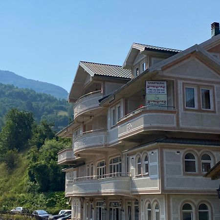 Apartmani Ambiente Плав Екстер'єр фото