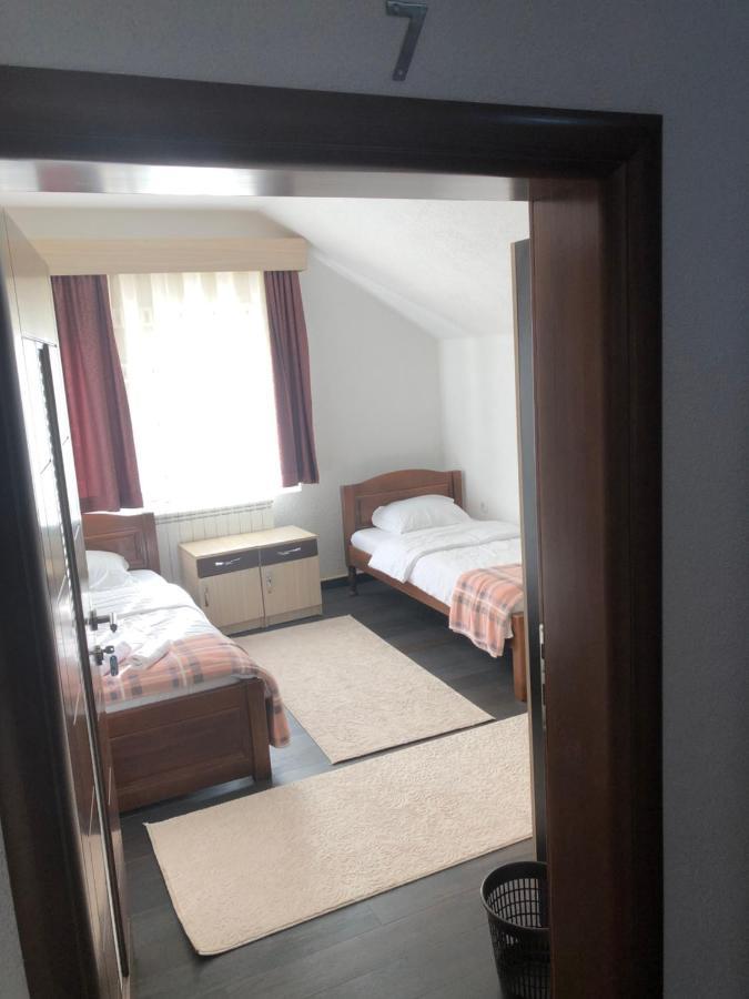 Apartmani Ambiente Плав Екстер'єр фото