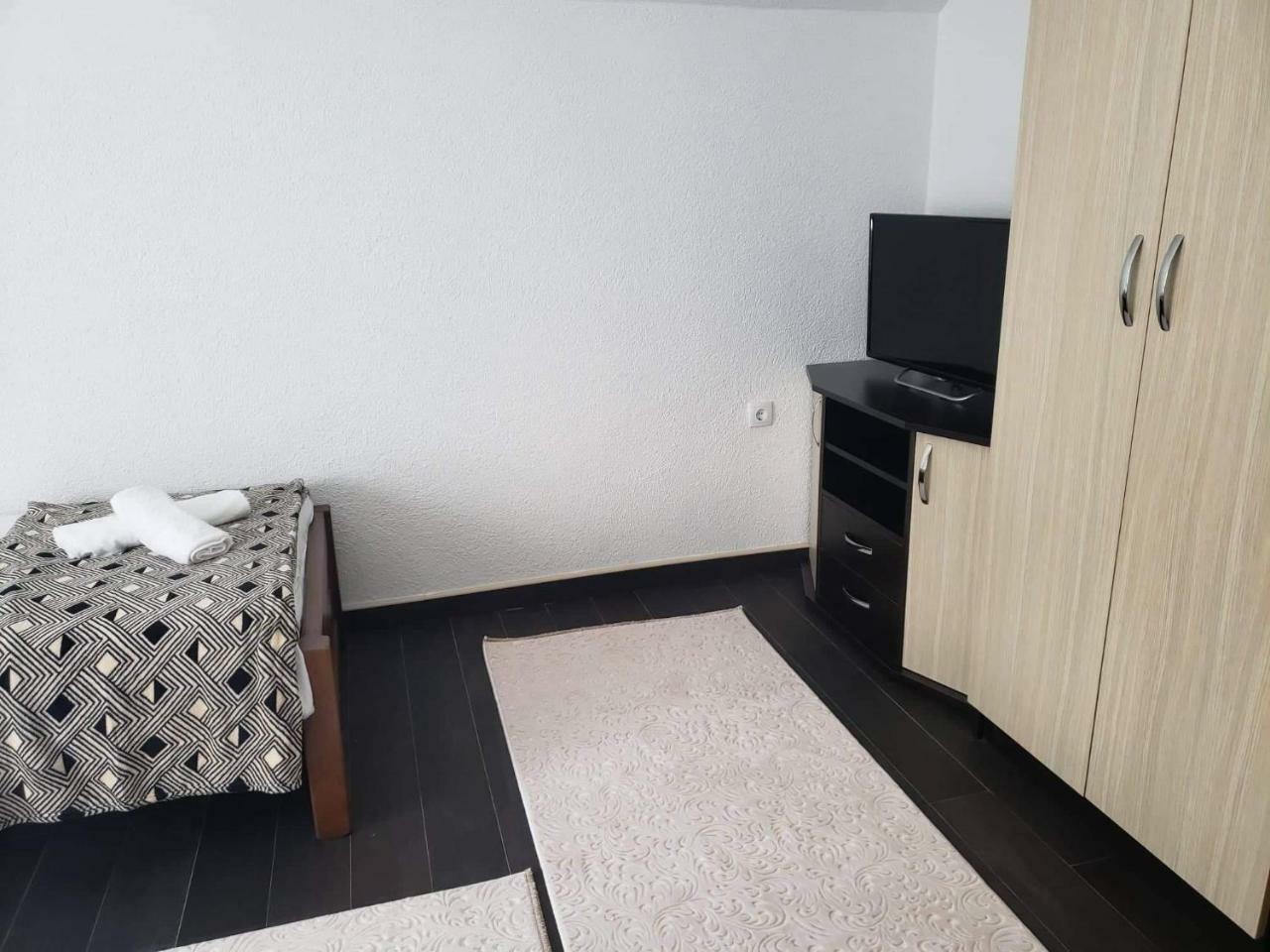 Apartmani Ambiente Плав Екстер'єр фото